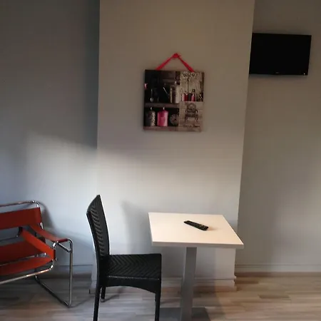 De La Paix 2* 帕米耶